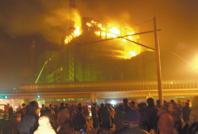 北京通州一建筑工地发生火灾
