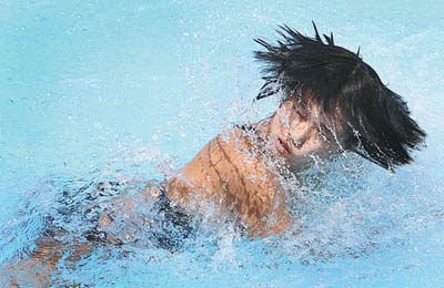 中国选手刘娇在青奥会跳水比赛中
