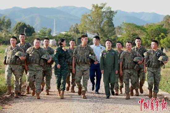 榜样之光 照亮青春