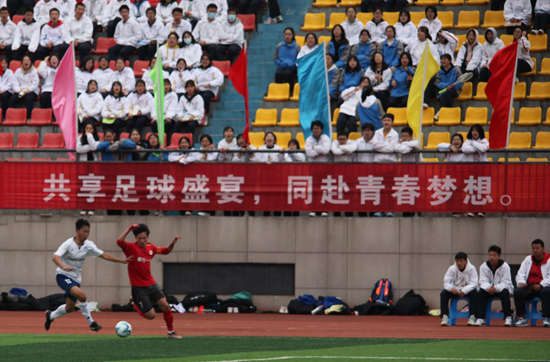 中国足球“灾后重建”从发展青少年足球开始